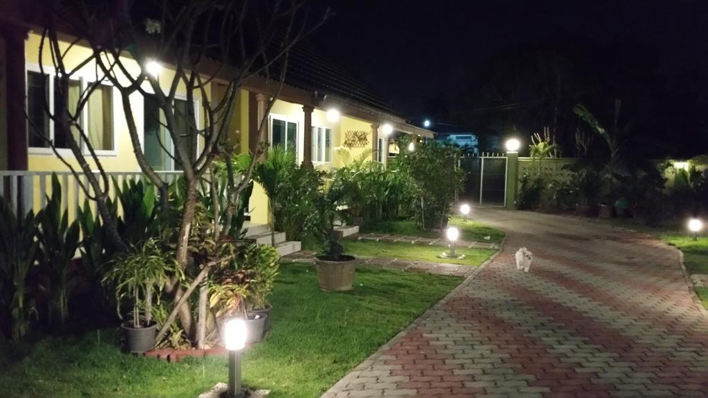 Baan Penny Otel Phra Nakhon Si Ayutthaya Dış mekan fotoğraf