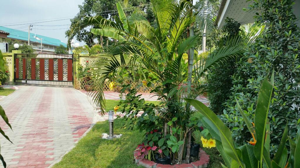 Baan Penny Otel Phra Nakhon Si Ayutthaya Dış mekan fotoğraf