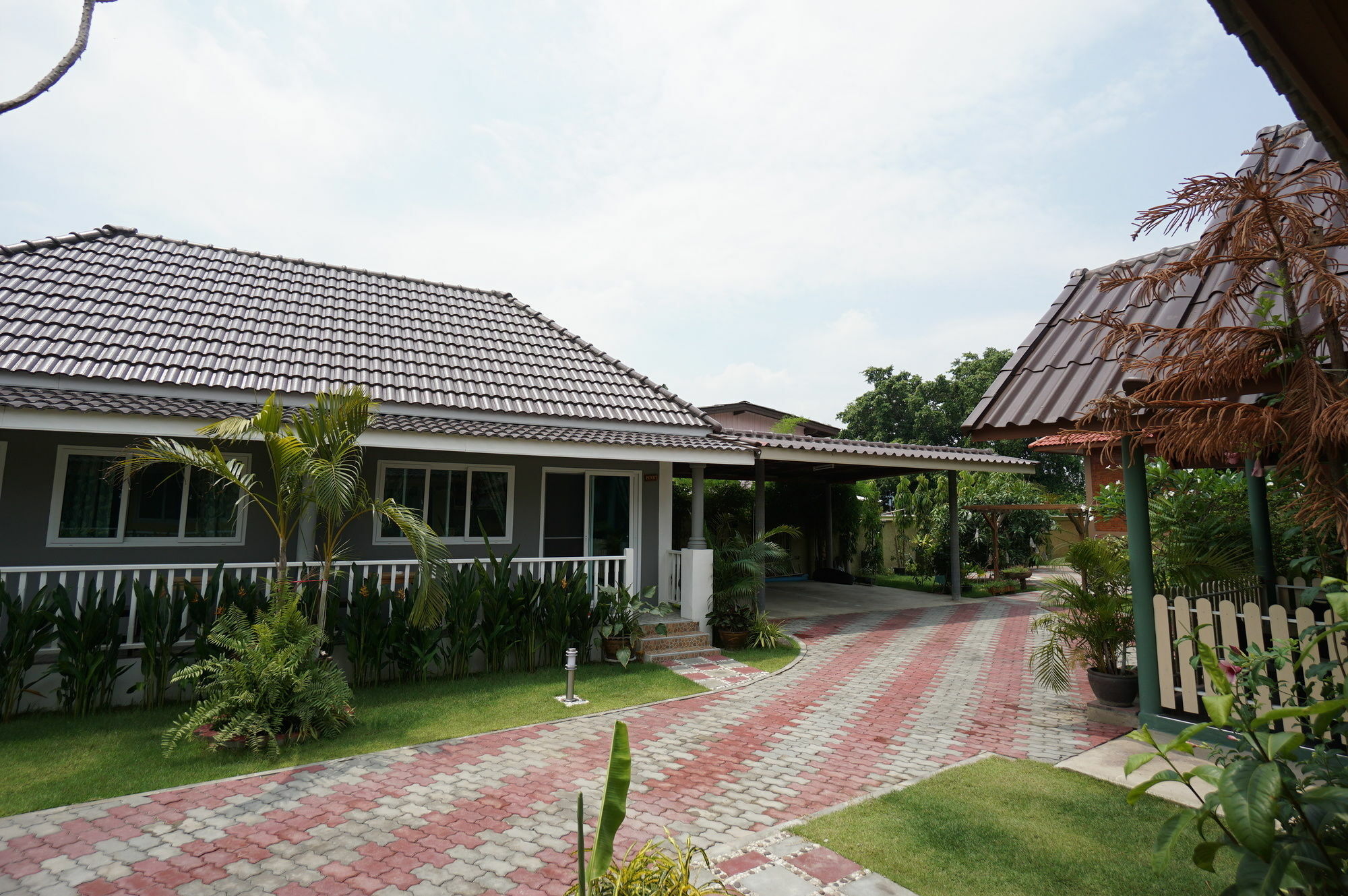 Baan Penny Otel Phra Nakhon Si Ayutthaya Dış mekan fotoğraf